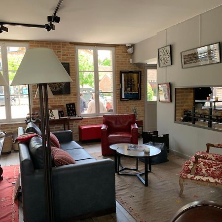 Km 41 Hotel Chaumont-sur-Tharonne Kültér fotó